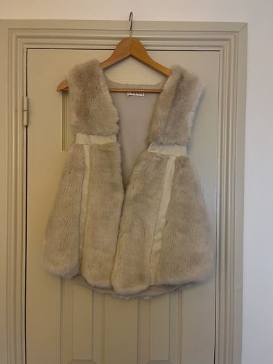 Cream faux fur