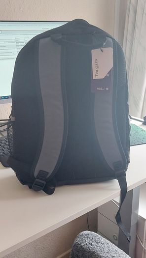Targus Essential 16 inch Backpack