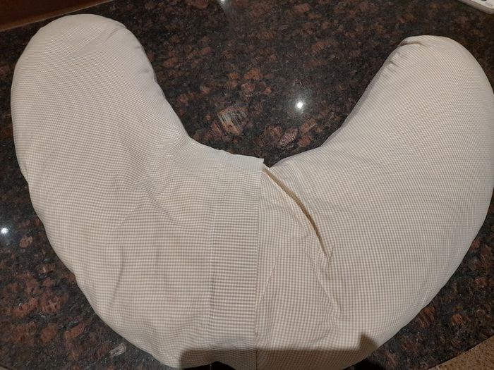 Breast feeding cushion