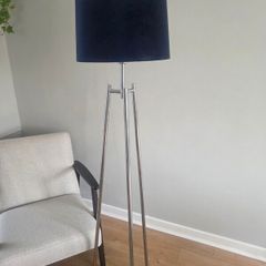 Floor Lamp & Matching Cushions