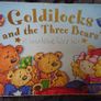 Little Red Riding Hood/ Goldilocks and the Three Bears Image 5