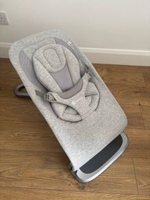 Set 3: Baby cot, ergo baby chair & baby bath
