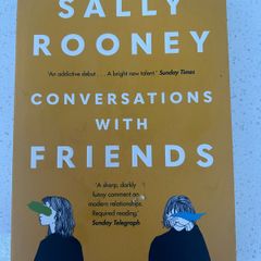 Conversations With Friends - Sally Rooney - Paperback