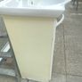 Vanity unit also shower door Image 3