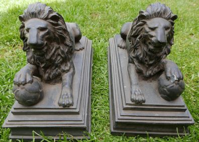 Antique  Pair of Bakelite Sculpture Lions