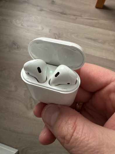 Airpods