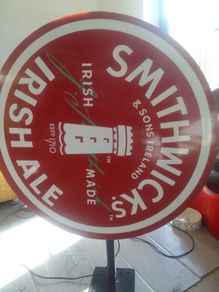 pub signs