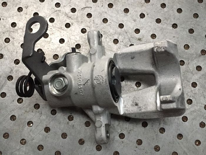 LH Rear Brake Caliper (Fiat Stilo Multipla)