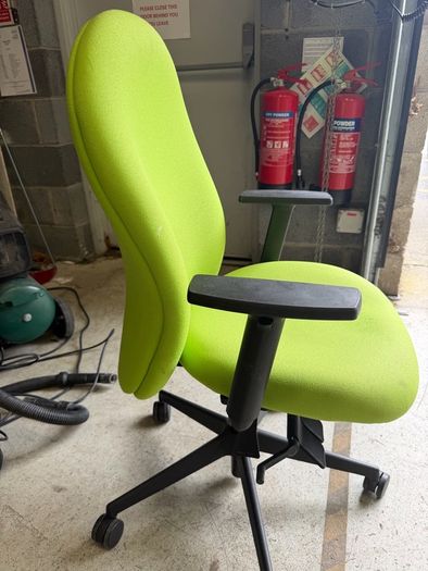 Chairs Verco !!!!