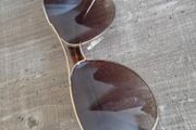 Lovely ELLE sunglasses with brown lenses, gold-tone frame and brown arms. Model WEL71SG03. Pre-owned condition, please see photos for details.