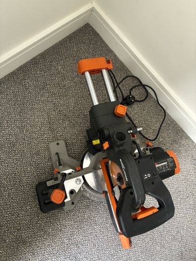 Miter saw