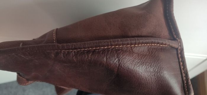 Rowallan leather bag