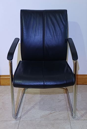 Leather & Chrome Meeting Room Chairs