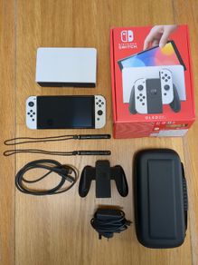 Nintendo Switch OLED ( with box)