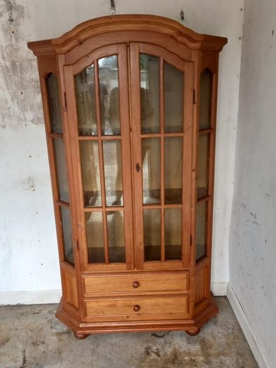 Glass cabin