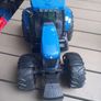 Toy tractor new holland T8040 Image 4
