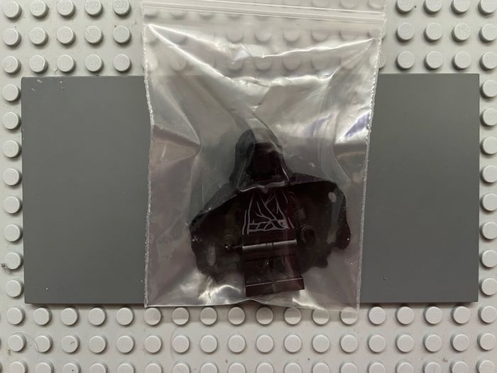 lego Lord of the rings/hobbit lor018 Ringwraith (Nazgu) minifigure- Robe with Buckle