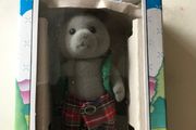 Sylvanian Families Evergreen Grey Bear