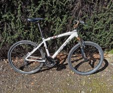 Felt Q600 Mountain Bike