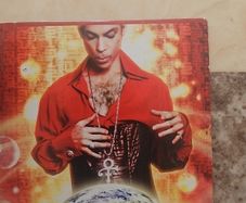 Prince CD  - Planet Earth