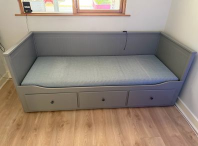 Ikea extendable bed frame (No delivery)
