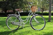 Popal Ladies Dutch Bike 28 Inch 3 Speed Wicker Basket