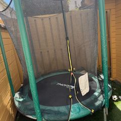 Trampoline
