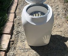 nappy bin