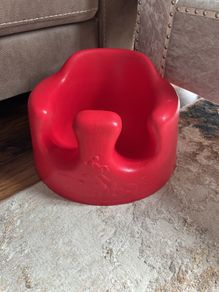 Bumbo seat with tray