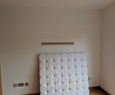 headboard