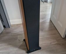 Roth Audio OLi 40 Floorstanding Speakers - Excellent Condition - Maple Finish