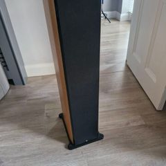 Roth Audio OLi 40 Floorstanding Speakers - Excellent Condition - Maple Finish