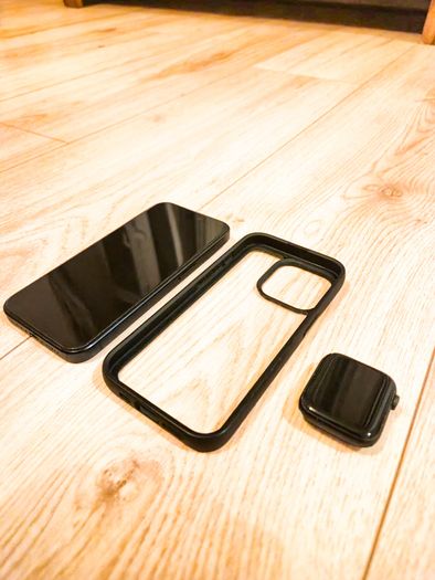 Apple iPhone 15 Pro 256GB + Apple Watch Series 5 44mm (With Premium Accessories)