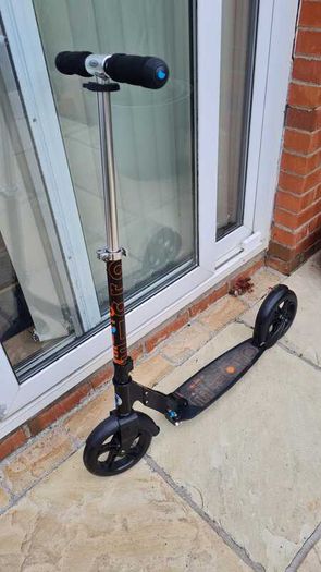 Micro Scooter