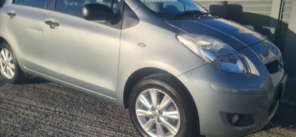 Toyota Yaris 2011