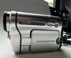 Sony Handycam DCR-ccd-trv238e PAL