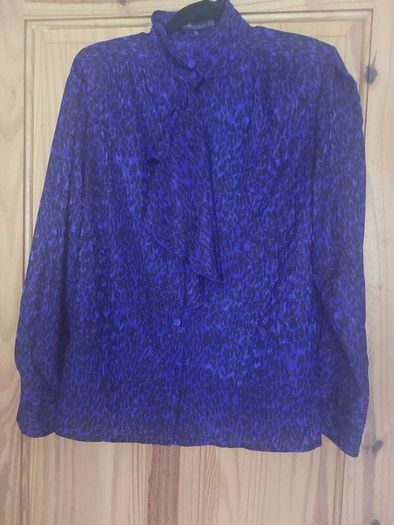 Vintage Louis Feraud animal print blouse (free post)