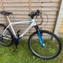26" inch wheels all working Image 2