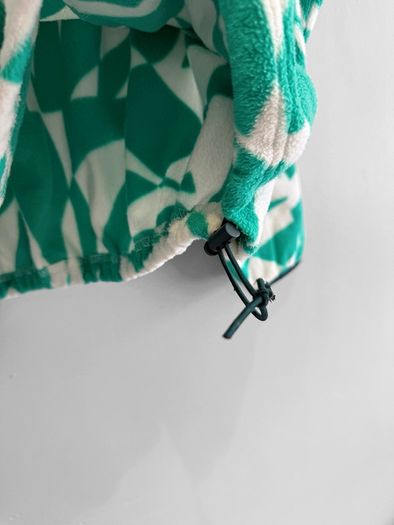 Pre Owned Dunnes Stores Green Geometric Fleece