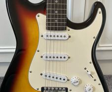 MCGPRO Strat-Style Electric Guitar - Sunburst