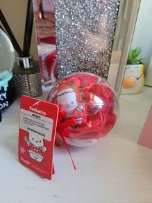 bnwt minisoxsanrio Christmas socks bauble