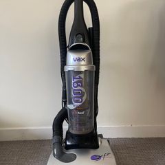 Vax 1600w upright vacuum cleaner