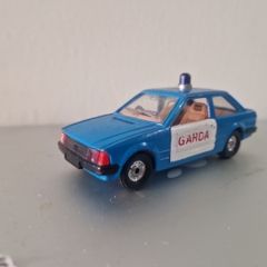 Corgi ford escort garda car