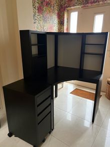 IKEA MICKE corner workstation
