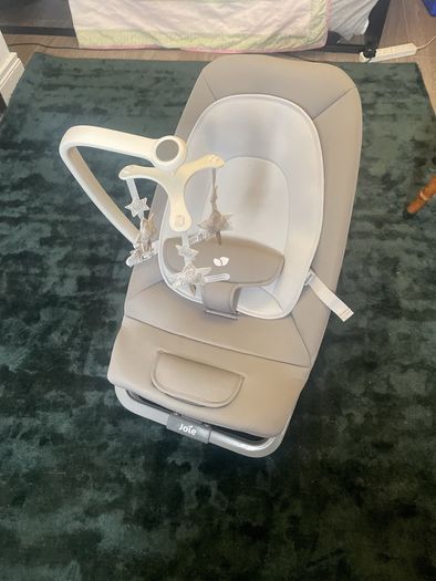 Baby bouncer