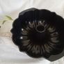 Nordic Ware , Bundt tin , bakeware Image 2