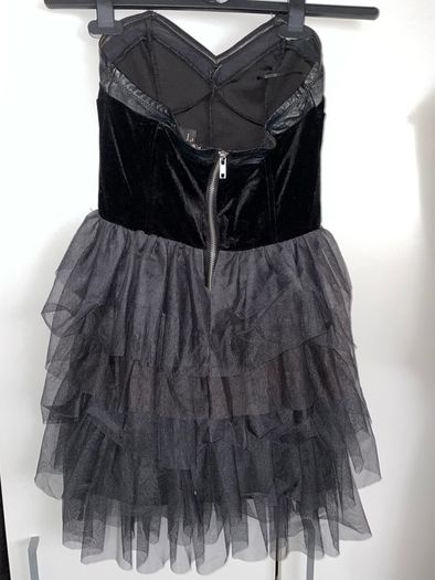 black mini dress