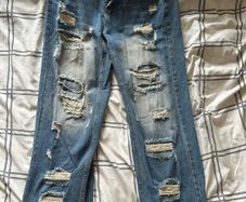 Ripped jeans