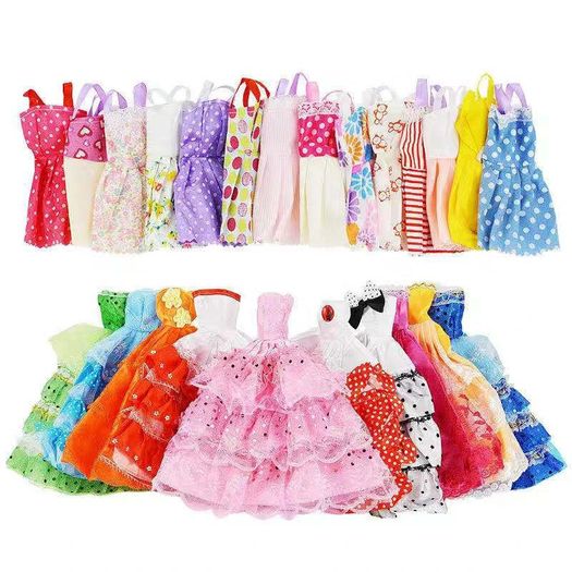 Barbies 31 Items Dollhouse Furniture 1x Robe Wardrobe+30 Doll Accessories Doll Clothes Dresses Crowns Necklace Shoes For Barbie