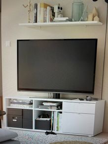 TV Bench